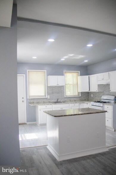 3344 Virginia Ave, Baltimore, MD 21215 - photo 3