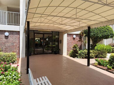 3151 S Palm Aire Dr unit 309, Pompano Beach, FL 33069 - photo 2