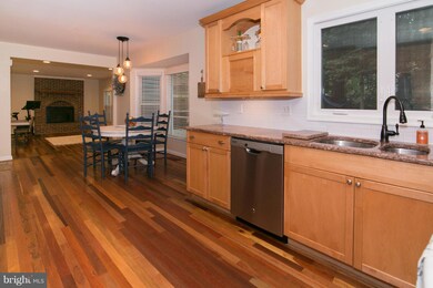 4694 Fishermans Cove, Dumfries, VA 22025 - photo 7