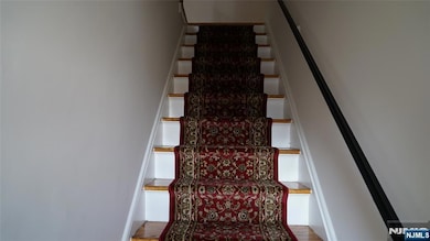 403 Anderson Ave unit 4 B, Fairview, NJ 07022 - photo 2