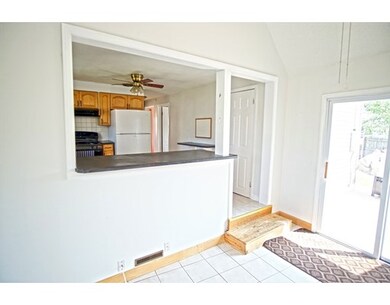 53 Arcadia Blvd, Springfield, MA 01118 - photo 4