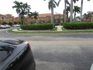 761 SW 107th Ave unit 2311, Pembroke Pines, FL 33025 - photo 4