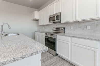 1316 Mayberry St, Odessa, TX 79765 - photo 6