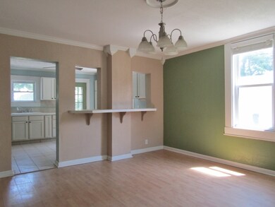 471 N Allen St, Wabash, IN 46992 - photo 2