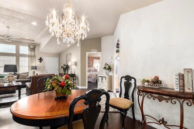 Formal Dining