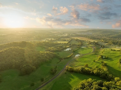 2005 Vista Creek Ln, Franklin, TN 37064 - photo 5