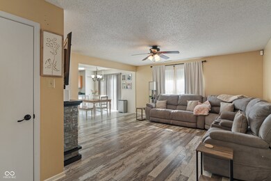 2564 Woodfield Blvd, Franklin, IN 46131 - photo 6