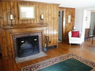 174 Tahattawan Rd, Littleton, MA 01460 - photo 4