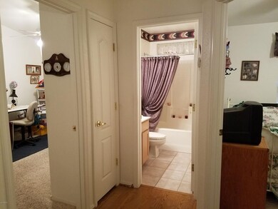 Bathroom/Bedroom area
