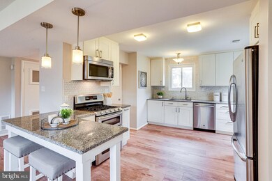 5320 Bangor Dr, Kensington, MD 20895 - photo 2