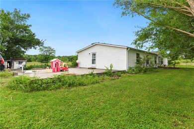 46005 E State Route N, Creighton, MO 64739 - photo 4