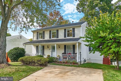 7608 Fallswood Way, Lorton, VA 22079 - photo 2