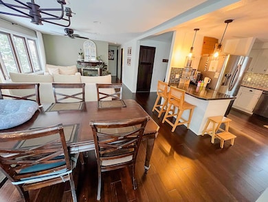 601 Russell Ave, West Union, IA 52175 - photo 3