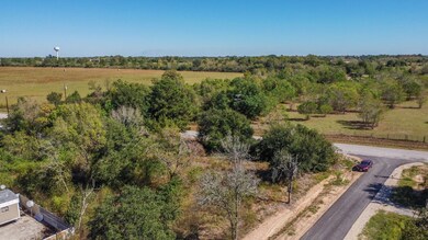 20497 Cochran Rd, Prairie View, TX 77445 - photo 3
