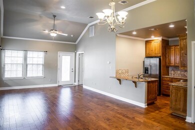 2222 Cobblestone Ct, Granbury, TX 76049 - photo 3