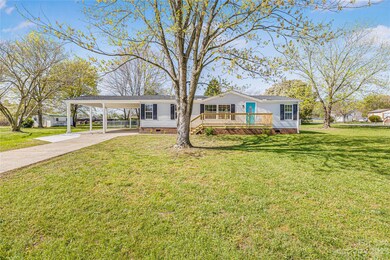 104 Camp Oak Rd, Statesville, NC 28677 - photo 2