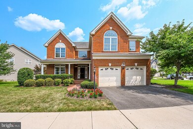 42281 Magistrate Ct, Chantilly, VA 20152 - photo 2