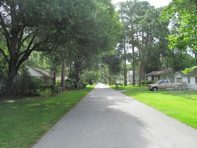 4703 Prunty Ave, Jacksonville, FL 32205 - photo 3