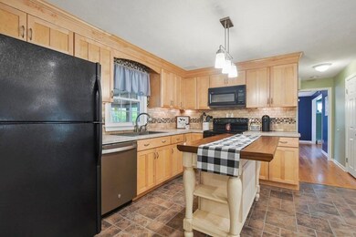 12 Sagewood Cir, Attleboro, MA 02703 - photo 6