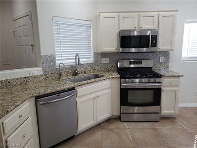 6064 Lazarro Ct, Las Vegas, NV 89139 - photo 3