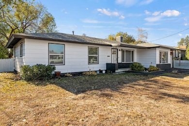 2528 Radcliffe Ave, Klamath Falls, OR 97601 - photo 2