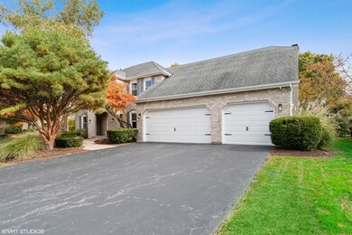 960 Eddystone Cir, Naperville, IL 60565 - photo 2