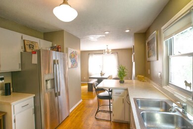 Open Kitchen