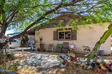 4038 N 81st Ave, Phoenix, AZ 85033 - photo 4