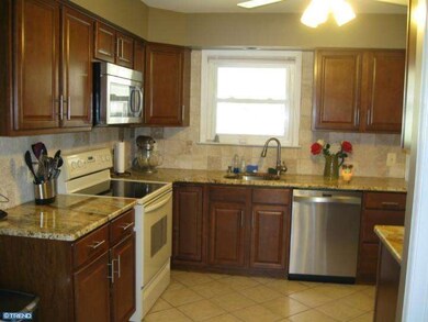 2637 Towamencin Ave, Hatfield, PA 19440 - photo 6