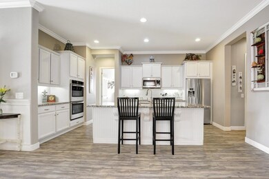 6 Kitchen