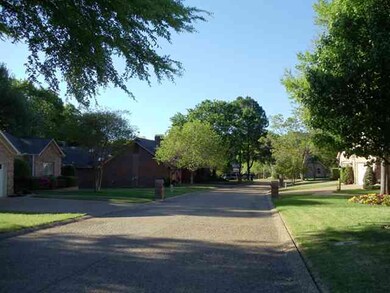 3014 Stanford Ct, Tyler, TX 75701 - photo 2