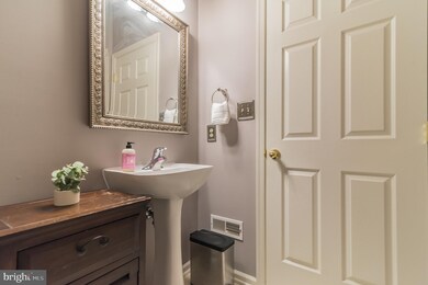 81 Arbor Cir, Colmar, PA 18915 - photo 7