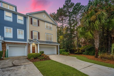228FairSailingRd01