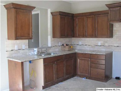 Kitchen w/granite counter tops