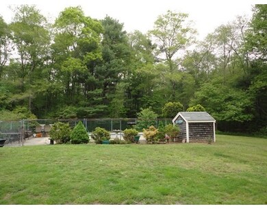 71 Elm St, Kingston, MA 02364 - photo 4