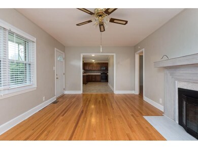 2111 Edgehill Cir, Johnson City, TN 37601 - photo 6