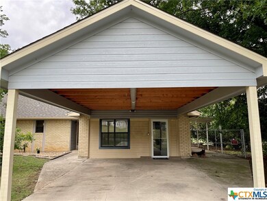 401 County Road 4878, Copperas Cove, TX 76522 - photo 2