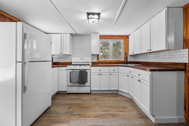 23 Hammond Rd, Deerfield, NH 03037 - photo 5