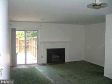 1506 Lowell Ct unit 22, Crofton, MD 21114 - photo 2