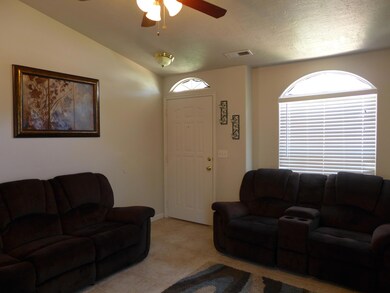 342 E 740 S unit 66, Ivins, UT 84738 - photo 3