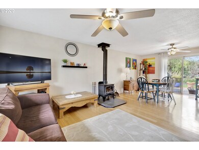 Living Room/Dining Room
