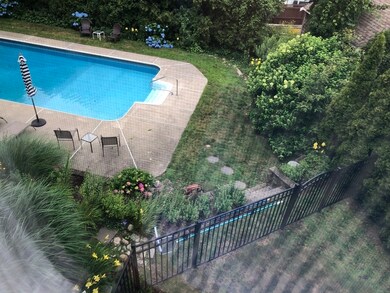 530 Elm St, South Dartmouth, MA 02748 - photo 3