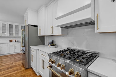 3726 Blossom St, Columbia, SC 29205 - photo 7