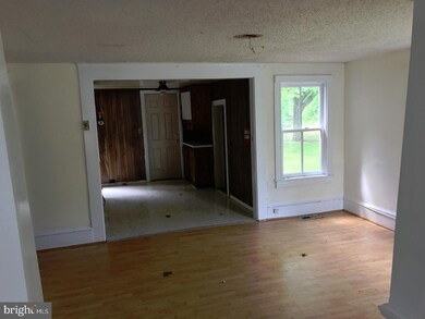 109 Whitall Ave, Millville, NJ 08332 - photo 5