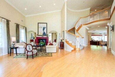 View of spacious open flow floor plan from double 