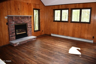 113 Broadmoor Dr, Hawley, PA 18428 - photo 3