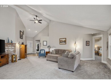 Living Room-Vaulted Ceilings
