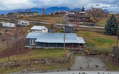 204 3rd Ave E, Eureka, MT 59917 - photo 4