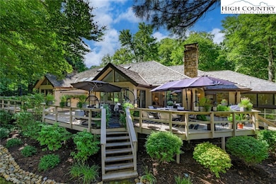 870 Clubhouse Dr unit B2, Banner Elk, NC 28604 - photo 2