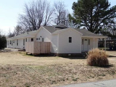 706 NW 10th St, Bentonville, AR 72712 - photo 4